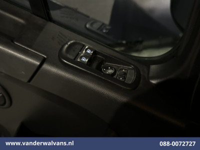 Opel Movano 2.3 CDTI L2H2 Euro6 Airco | Navigatie | Camera | LED | Parkeersensoren Bijrijdersbank foto 17