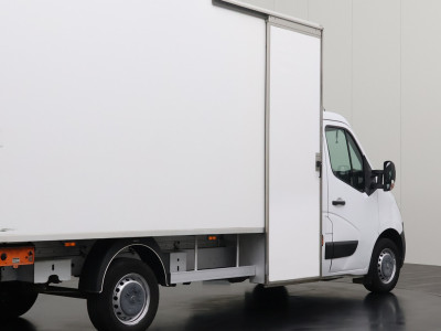Opel Movano 2.3CDTi 130PK Bakwagen+Laadklep | 1019Kg Laden | Zijdeur | Navigatie | Multimedia | Airco foto 2