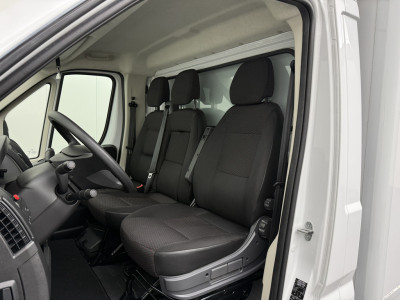 Opel Movano 2.3CDTi 140PK Bakwagen+Laadlift | Dakspoiler | Airco | Cruise | 3-Zits foto 18