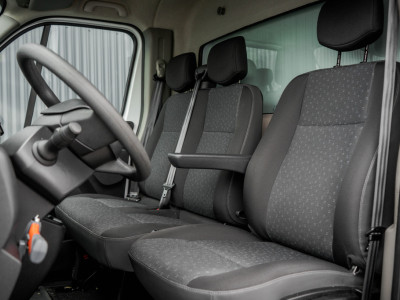 Opel Movano **2.3 Turbo | Bakwagen met Laadklep | 146 PK | Laadvermogen: 1203KG | Cruise | Navigatie | MF Stuur** foto 11