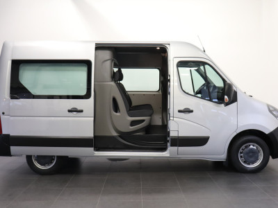 Opel Movano 2.3 Turbo L2H2 150PK Dubbele Cabine EURO 6 - Airco - Navi - Cruise - €17.950,- Excl. 12