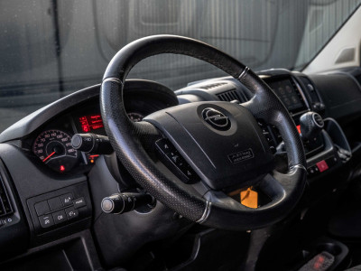 Opel Movano L2H2 | 140PK | 3-Zits | Camera | Carplay | Cruise | Climate | Trekhaak foto 11