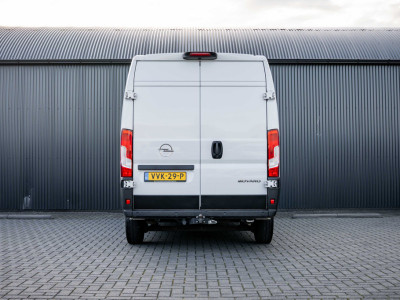 Opel Movano L2H2 | 140PK | 3-Zits | Camera | Carplay | Cruise | Climate | Trekhaak foto 8