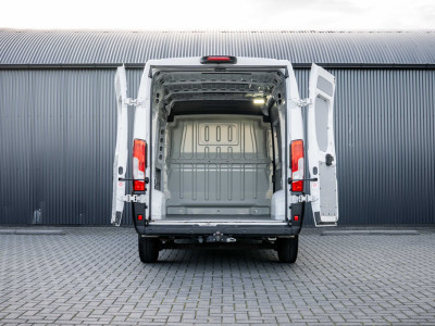 Opel Movano L2H2 | 140PK | 3-Zits | Camera | Carplay | Cruise | Climate | Trekhaak foto 9