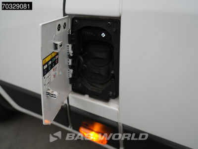 Opel Movano-e Elektrisch 110kWh 475km Stadsbereik Snelladen L4H3 Camera CarPlay Parkeersensoren L4 Hoog Dak Long Range Airco 14
