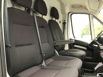 Opel Movano 2.2D 140pk L1H1 3.5t | Cruise | Carplay/Android | Navi | Camera | PDC | Lease 360,- p/m foto 16