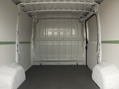 Opel Movano 2.2D 140pk L1H1 3.5t | Cruise | Carplay/Android | Navi | Camera | PDC | Lease 360,- p/m foto 9