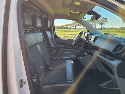 Opel VIVARO 1.5 L2 Navi NAP Euro6 Airco Trekhaak 3-Zits/Leer Camera Oh-Historie! foto 7