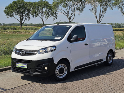 Opel VIVARO 1.5 L2 Navi Trekhaak AC! foto 2