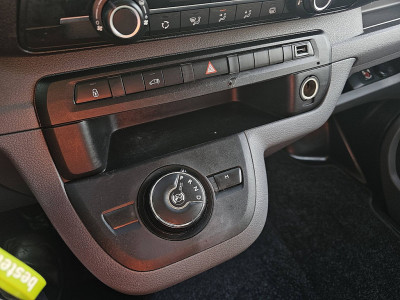 Opel VIVARO 2.0 L2 Automaat Navi NAP foto 9