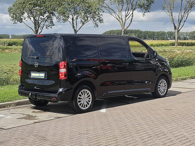 Opel VIVARO 2.0 L2H1 Xenon Trekhaak! foto 3