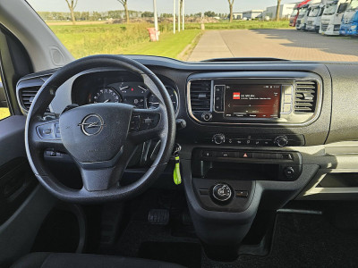 Opel VIVARO 2.0 L2 Navi Automaat NAP Lm-Velgen 145Pk Euro6 1e Eigenaar 3-Zits Onderhoudshistorie! foto 8