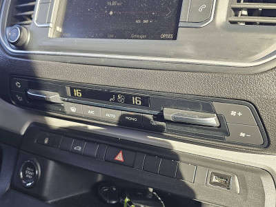Opel VIVARO 2.0 L3H1 Xenon LED Automatische Airco 3 Zits Camera Carplay PDC Cruise Control Euro6 145 PK foto 11