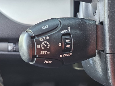 Opel VIVARO 2.0 L3H1 Xenon LED Automatische Airco 3 Zits Camera Carplay PDC Cruise Control Euro6 145 PK foto 12