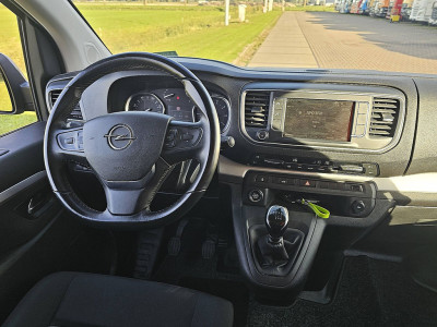 Opel VIVARO 2.0 L3H1 Xenon LED Automatische Airco 3 Zits Camera Carplay PDC Cruise Control Euro6 145 PK foto 8