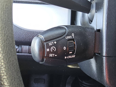 Opel VIVARO 2.0 L3 XL Dubbele Cabine Airco Navi WP-Inrichting Standkachel Cruise Control Trekhaak Euro6 144 PK! foto 12
