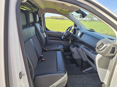 Opel VIVARO 2.0 lang, automaat, airco, navi, pdc, imperiaal, trekhaak, 78 dkm. foto 7