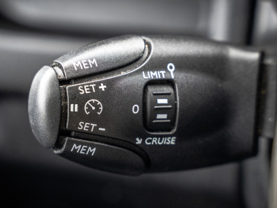 Opel Vivaro 1.5 | 3-Zits | 1e Eigenaar | Camera | Inrichting | Cruise | Airco | Trekhaak 19