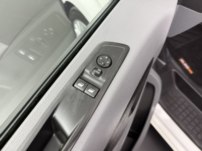 Opel Vivaro 1.5CDTI L1H1 Edition | Kastinrichting | Airco | Cruise | 3-Zits foto 8