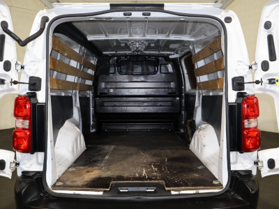 Opel Vivaro 1.5 CDTI L2 H1 Edition Airco Imperiaal foto 14