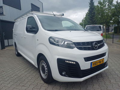 Opel Vivaro 1.5 CDTI L3H1 Selection AIRCO/TREKHAAK/3PERS/6BAK/CRUISE/PDC 9