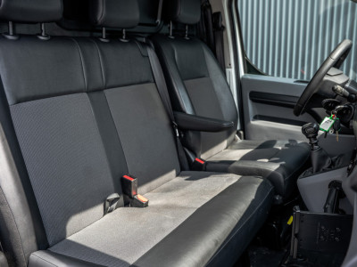 Opel Vivaro 1.5 L2H1 | 3-Zits | 1e Eigenaar | Cruise | Airco 16