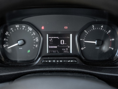 Opel Vivaro 1.5 L2H1 | 3-Zits | 1e Eigenaar | Cruise | PDC | Airco 18