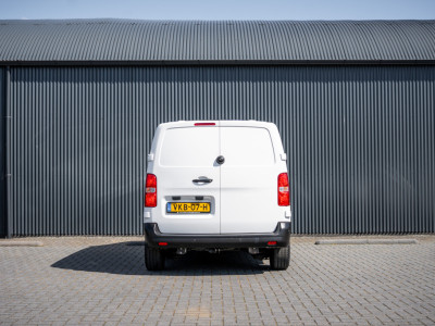 Opel Vivaro 1.5 L2H1 | 3-Zits | 1e Eigenaar | Cruise | PDC | Airco 8