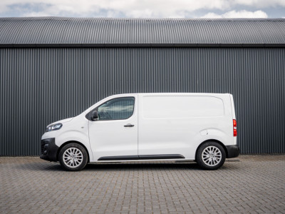 Opel Vivaro 1.5 L2H1 | 3-Zits | Carplay | Cruise | PDC | Airco 5