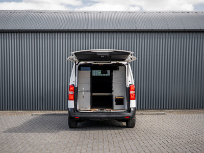 Opel Vivaro 1.5 L2H1 | 3-Zits | Carplay | Cruise | PDC | Airco 9