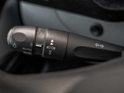 Opel Vivaro 1.5 L2H1 | Volledig ingericht | 1e Eigenaar | Cruise | PDC | Airco | 3-Zits foto 19