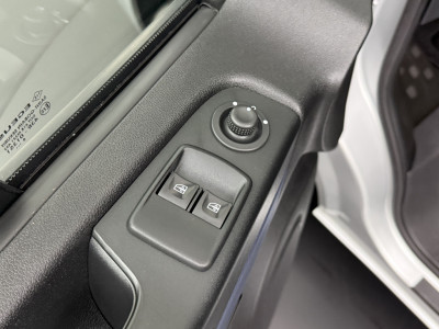 Opel Vivaro 1.6CDTI 120PK Dubbele Cabine Innovation | Multimedia | Navigatie | Airco | Cruise foto 8