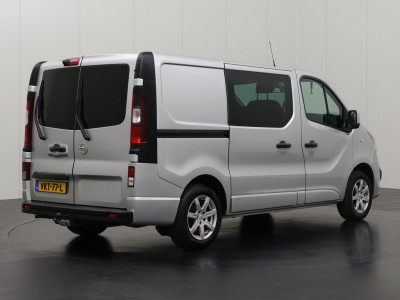 Opel Vivaro 1.6CDTI 120PK Dubbele Cabine Sport | Navigatie | Camera | Airco | Cruise | Trekhaak 2