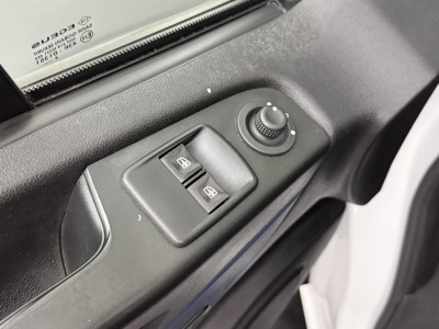 Opel Vivaro 1.6CDTI 120PK Lang Dubbele Cabine 6-Persoons | Navigatie | Imperiaal | Trekhaak | Airco | Cruise foto 8