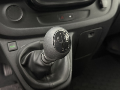 Opel Vivaro 1.6CDTI 120PK Lang Edition | Imperiaal | Trekhaak | Navigatie | Multimedia | Airco | Cruise | 3-Zits foto 35