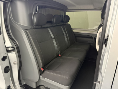Opel Vivaro 1.6CDTI 120PK Lang Sport Dubbele Cabine | Marge | Euro 6 | Navigatie | Camera | Airco | Cruise | Trekhaak foto 21