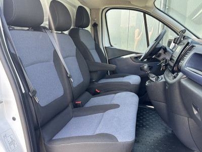 Opel Vivaro 1.6 CDTI 122 PK E6 / L2H1 / IMPERIAAL / TREKHAAK / 3 ZITS / AIRCO / NAVI / CRUISE 6