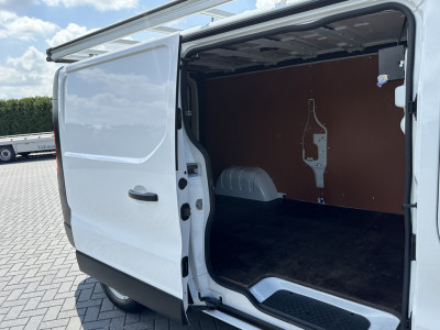 Opel Vivaro 1.6 CDTI 122 PK E6 / L2H1 / IMPERIAAL / TREKHAAK / 3 ZITS / AIRCO / NAVI / CRUISE 9