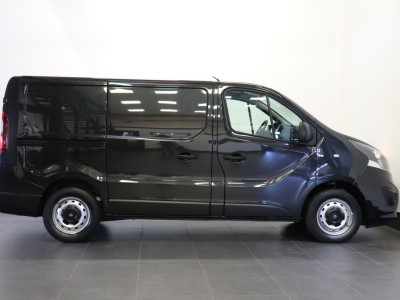 Opel Vivaro 1.6 CDTI 125PK EURO 6 - Airco - Navi - Cruise - € 9.450,- Excl. 16