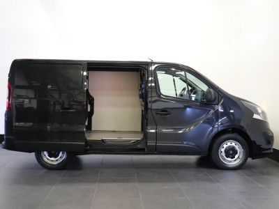 Opel Vivaro 1.6 CDTI 125PK EURO 6 - Airco - Navi - Cruise - € 9.450,- Excl. 17