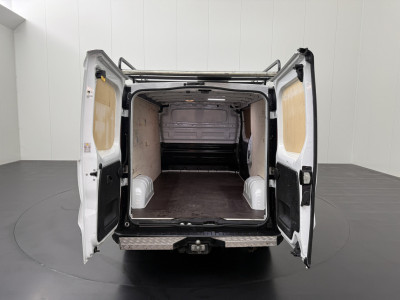 Opel Vivaro 1.6CDTI 125PK Lang Edition | Imperiaal | Trekhaak | Airco | Cruise | Betimmering foto 4