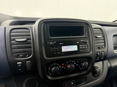 Opel Vivaro 1.6CDTI Edition Imperiaal | Trekhaak | Airco | Cruise | 3-Zits foto 17