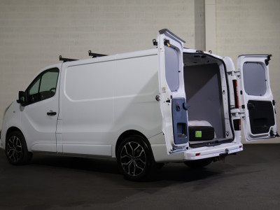 Opel Vivaro 1.6 CDTI L1 H1 120pk Airco Trekhaak foto 11