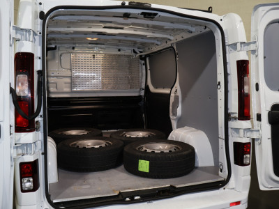 Opel Vivaro 1.6 CDTI L1 H1 120pk Airco Trekhaak foto 12