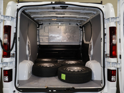 Opel Vivaro 1.6 CDTI L1 H1 120pk Airco Trekhaak foto 13
