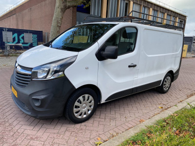 Opel Vivaro 1.6 CDTI L1H1 Edition EcoFlex / 168-494 KM NAP / Airco / Navigatie / PDC / Cruise Control / 88KW=120PK / APK  26-7-2027 foto 2