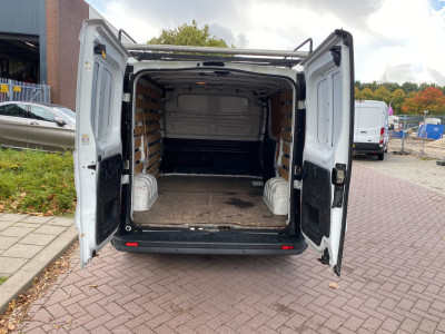 Opel Vivaro 1.6 CDTI L1H1 Edition EcoFlex / 168-494 KM NAP / Airco / Navigatie / PDC / Cruise Control / 88KW=120PK / APK  26-7-2027 foto 4