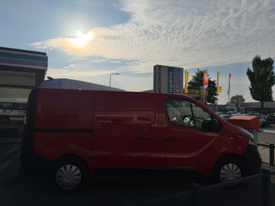 Opel Vivaro 1.6 CDTI L1H1 Euro 6 | Sport | Airco| 2X Schuifdeur | Trekhaak | NAP foto 2