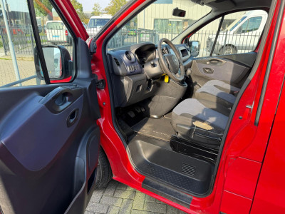 Opel Vivaro 1.6 CDTI L1H1 Euro 6 | Sport | Airco| 2X Schuifdeur | Trekhaak | NAP foto 8