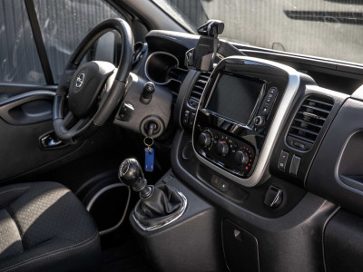 Opel Vivaro 1.6 CDTI L2H1 | 125PK | DC 6-Zits | Camera | Cruise | Airco | Trekhaak foto 2